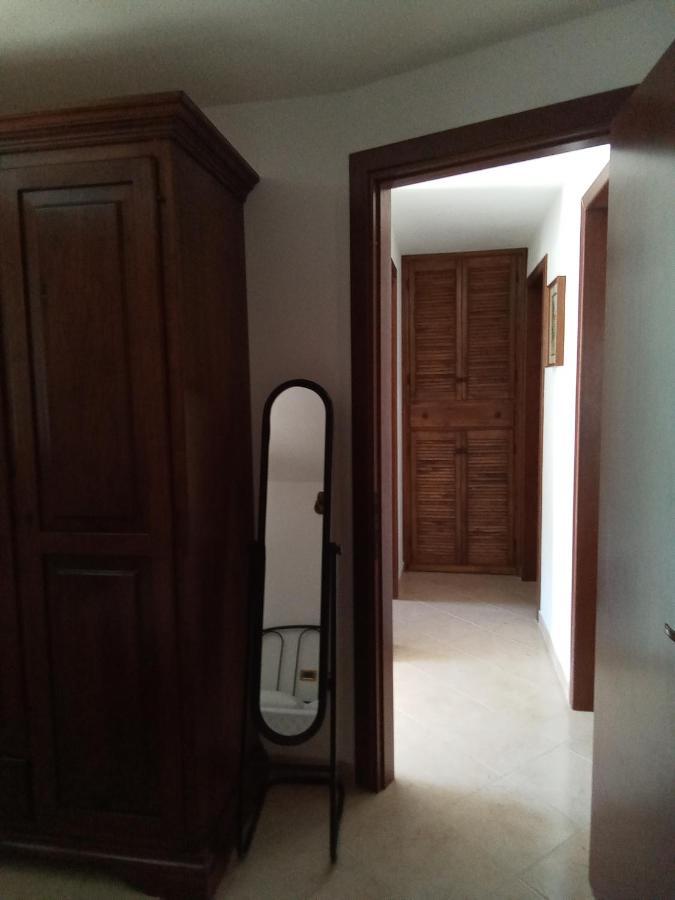 Villa 18 Via Sa Salina Portopino Porto Pino Exterior foto