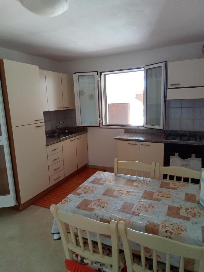 Villa 18 Via Sa Salina Portopino Porto Pino Exterior foto